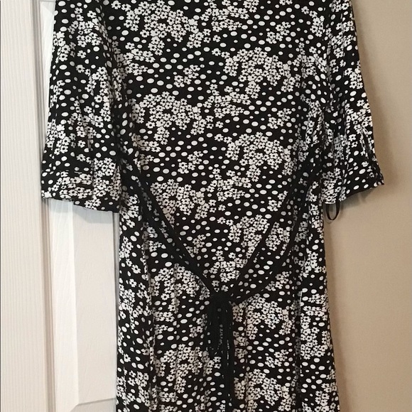 A great bold black and white dress New - Picture 14 of 15